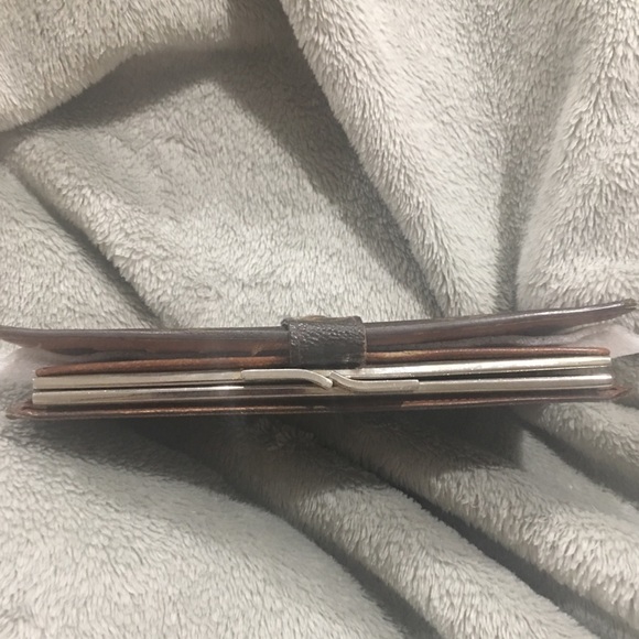 Louis Vuitton wallet - Picture 2 of 11